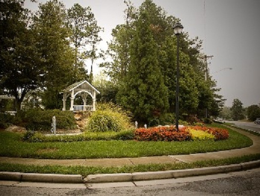 Cascade Falls Entrance